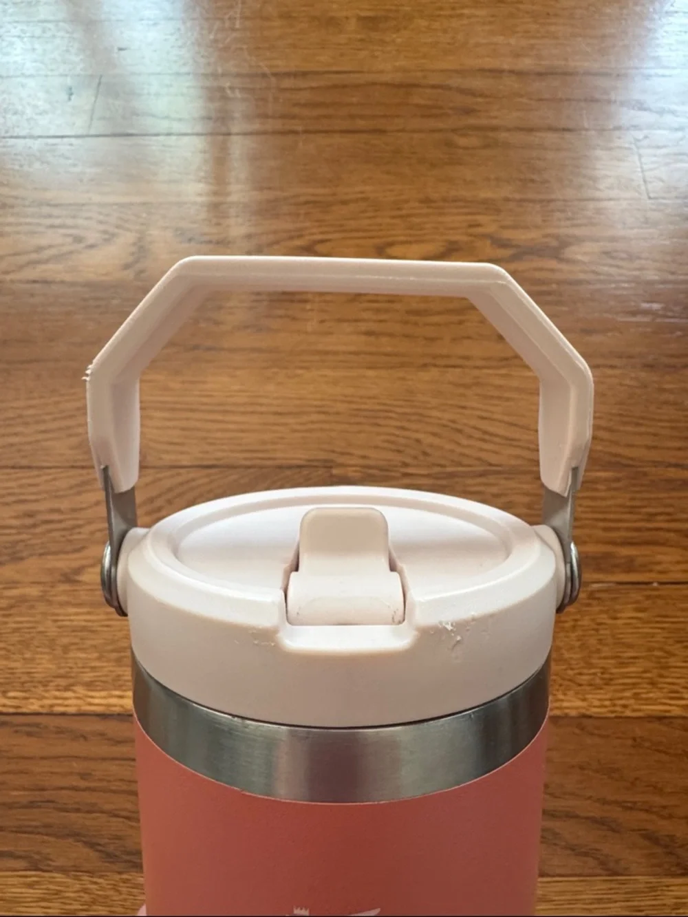 Stanley IceFlow Flip Straw Tumbler with Handle - Picture 5 of 5